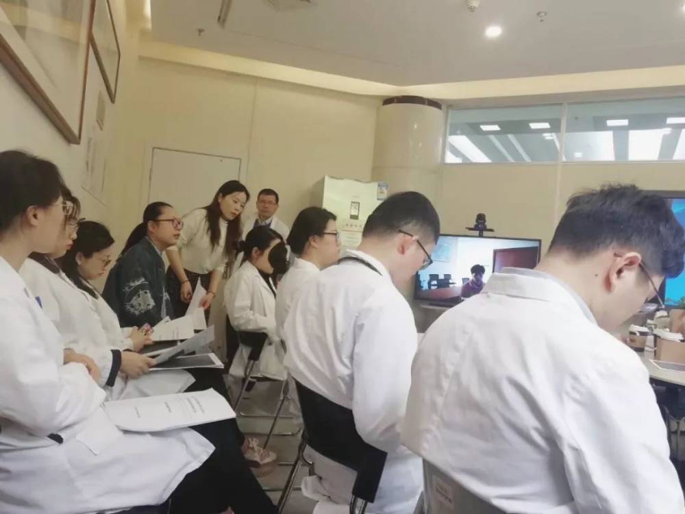 “医疗器械临床试验未来发展方向讲座”成功举办(图2) “医疗器械临床试验未来发展方向讲座”成功举办(图2)