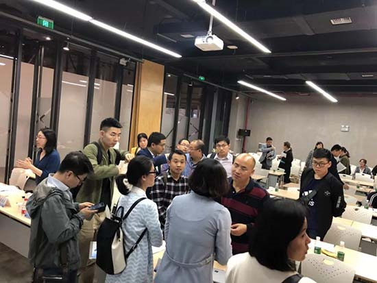 2019郑州医疗器械创新研发专题培训会圆满落幕! (图10) 刘原博士答疑